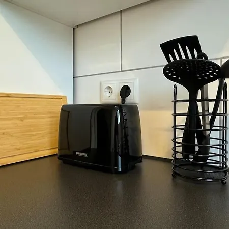 Ferienwohnung Monteurwohnung 2- Zimmer Fur 4 Gaste Apartment Essen